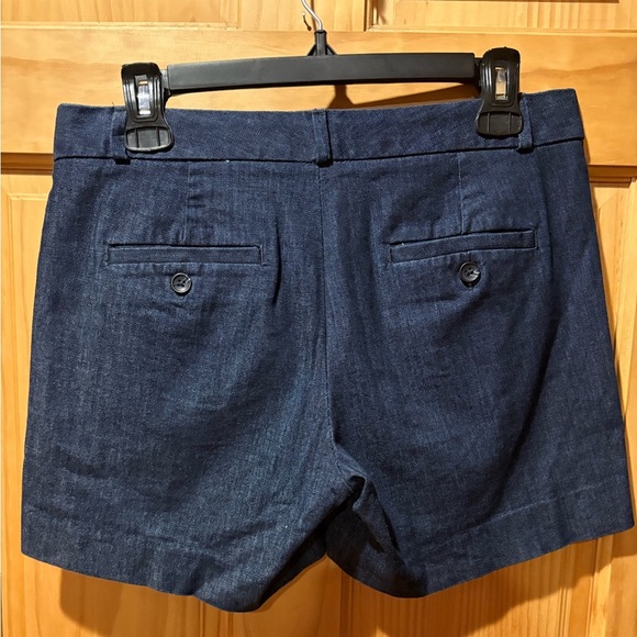 Banana Republic Hampton Fit Chambray
Blue Shorts Size 27/4 - Picture 2 of 8